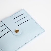 Картхолдер на кнопке, цвет голубой