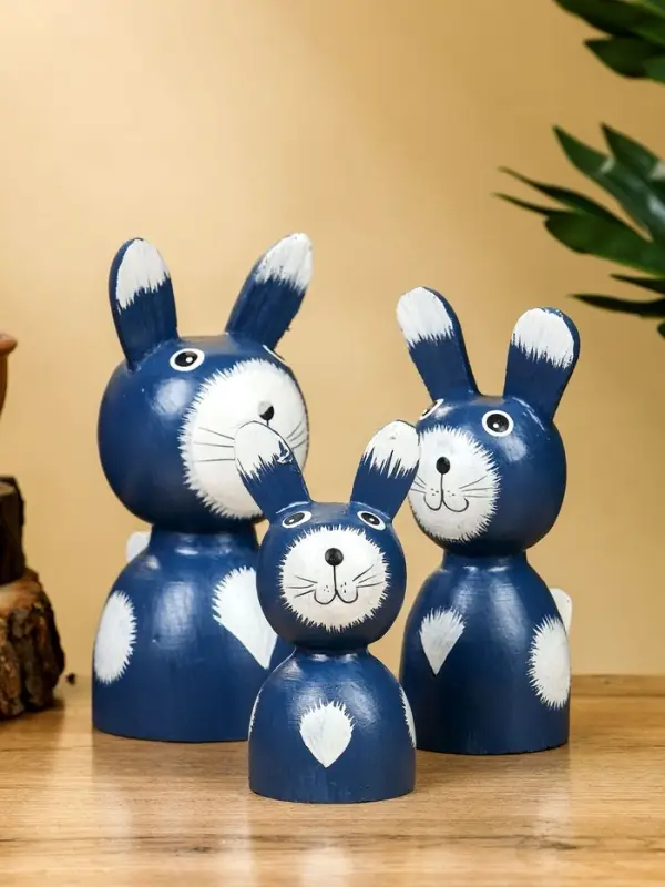 Набор сувенирный "Зайки" дерево H 14, 12, 9 см, цв. синий