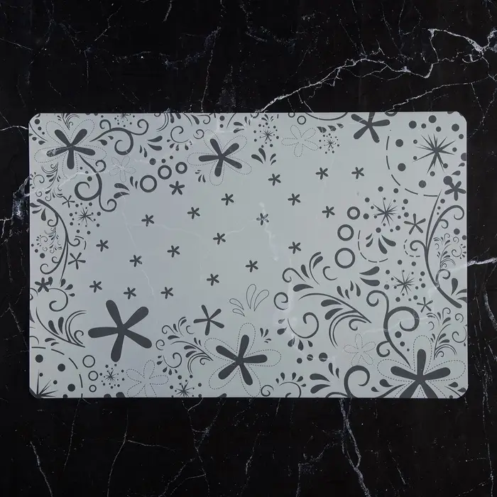 Салфетка сервировочная на стол &laquo;Цветочные узоры&raquo; , 42&times;28 см, цвет белый