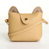 Сумка детская для девочки на магните, цвет бежевый