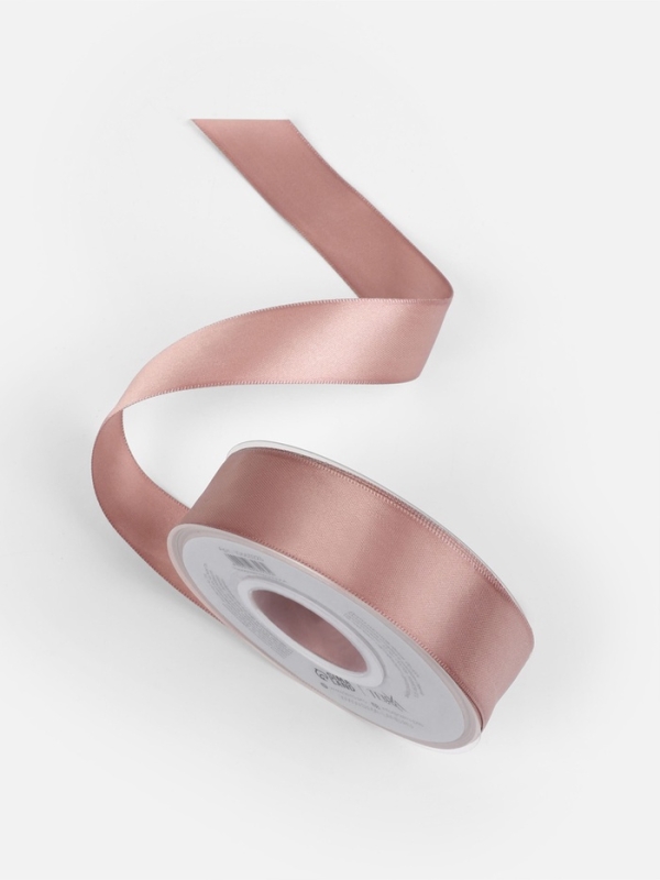 Лента атласная двухсторонняя №812 25мм*25&plusmn;1м телесный TR