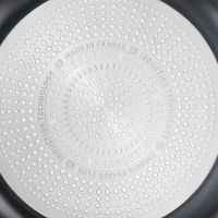 Сковорода Excellence 22 см с антипригарным покрытием