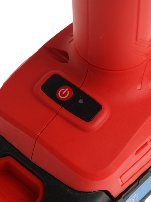 Секатор аккумуляторный ТУНДРА, 21 В, 2 х 1.5 Ач, Li-ion