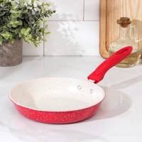 Сковорода &laquo;Селект&raquo;, d=20 см, пластиковая ручка, антипригарное покрытие, цвет красный