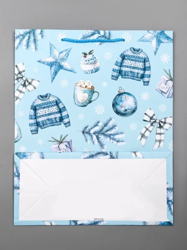 Пакет подарочный новогодний ламинированный, &laquo;Новогодние игруки &raquo; , 26&times;12&times;32 см