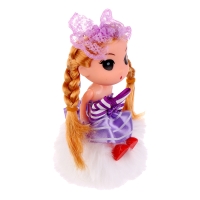 Кукла-брелок &laquo;Блонди&raquo; на белом помпоне, 14 см