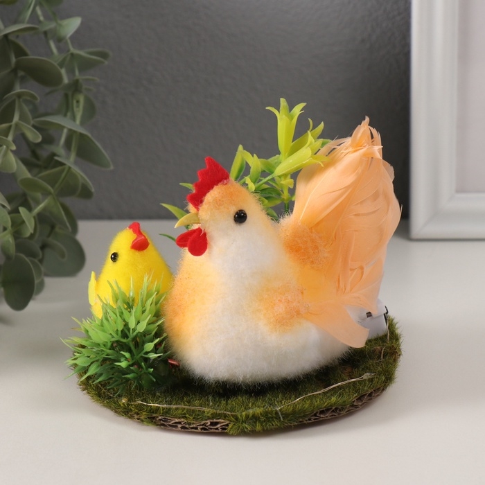 Сувенир пенопласт свет "Рыжая курочка с цыплёнком на полянке" 14х12,5х11 см