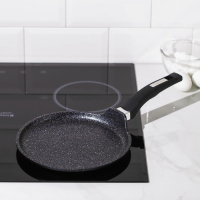 Сковорода блинная &laquo;Гранит Star&raquo;, d=22 см, пластиковая ручка, антипригарное покрытие, тёмно-синий