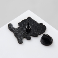 Значок &laquo;Кошка с котёнком&raquo;, цвет серо-белый в чёрном металле