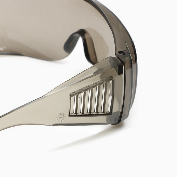 Очки защитные "Исток" открытого  типа дым.