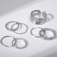 Набор колец 7 штук «Тонкость», размер МИКС, цвет серебро Набор колец 7 штук «Тонкость», размер МИКС, цвет серебро
