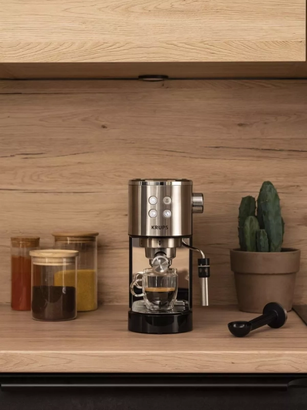 Кофеварка рожковая Virtuoso+ XP444C10 с ручным капучинатором