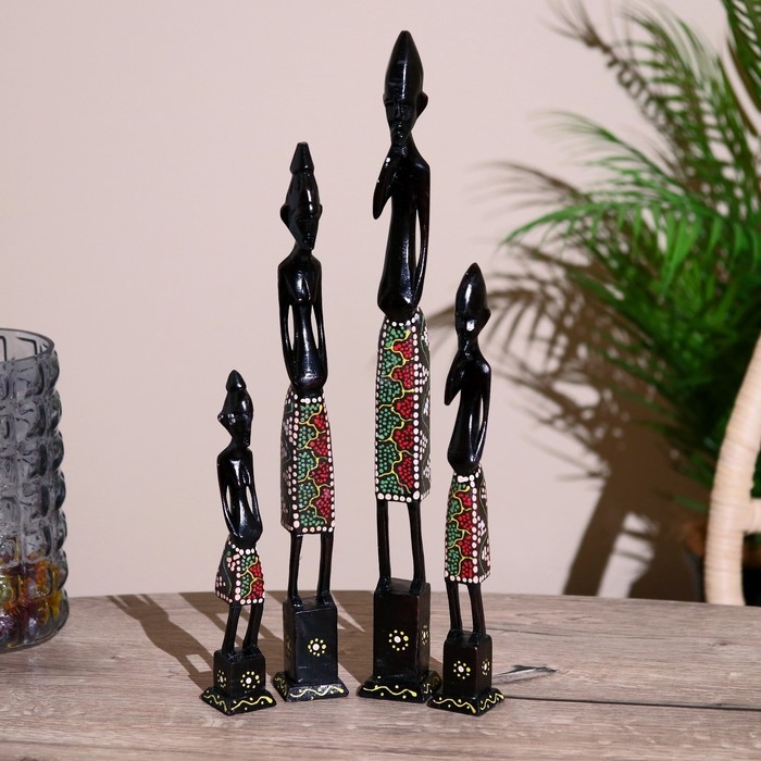 Статуэтки "Семья аборигенов" дерево (набор 4 штуки) 40,30,25,20 см   МИКС