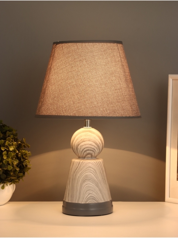 Лампа настольная "Мудрость" 1х40Вт Е27 серый 25х25х39,5см МОДЕЛЬ: