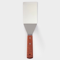 Лопатка кондитерская изогнутая, 30&times;7 см, нержавеющая сталь, деревянная ручка