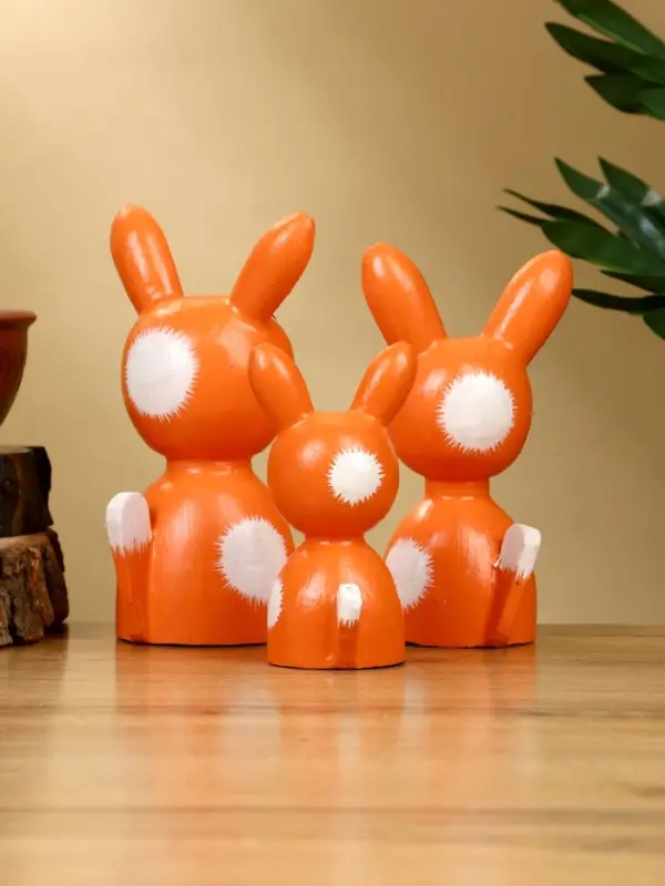 Набор сувенирный &laquo;Зайки&raquo;, h=15 см, h=13 см, h=10 см, дерево, оранжевый