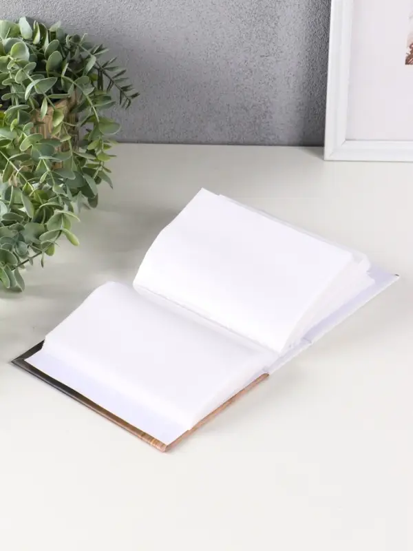 Фотоальбом 100 фото "Собачка"  10X15см, ПП карм.