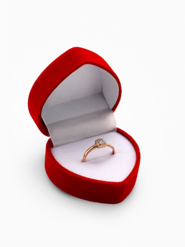 Футляр бархатный под кольцо &laquo;Сердце с рамкой из точек&raquo; 5&times;5, цвет красный