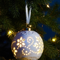 Елочный шар "Вьюга" 10х8.8х8.8, 1 LED, LR44x3(в компл.), Т/БЕЛЫЙ