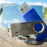 Флешка Twist, синяя, 8 Гб