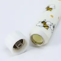 Свечи светодиодные "Античные. Ромашки и пчёлки" набор 2 шт 2хААА 2х2х27,5 см 2,5х7х32 см