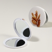 Зеркало складное круг (2) ЛИСТЬЯ d7,3см увел белое пласт пакет QF Зеркало складное круг (2) ЛИСТЬЯ d7,3см увел белое пласт пакет QF