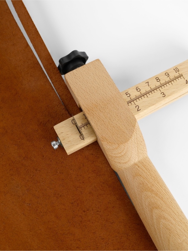 Ремнерез со сменными лезвиями 5шт 18*16,6*4,1 дерево