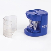 Точилка электрическая 2 отверстия BRAUBERG "STANDARD", питание от 4 батареек АА, 228423 Точилка электрическая 2 отверстия BRAUBERG "STANDARD", питание от 4 батареек АА, 228423