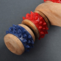 Массажёр деревянный, 15 × 10,5 × 5 см, 8 колёс, цвет МИКС Массажёр деревянный, 15 × 10,5 × 5 см, 8 колёс, цвет МИКС