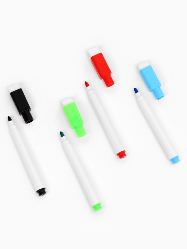 Многоразовая книга "Замечательные задачки", А4, 32 стр., +4 маркера, Три кота