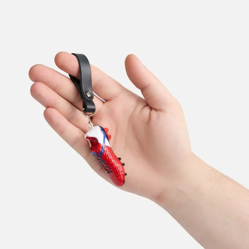 Брелок &laquo;Футбольная бутса&raquo;, красный