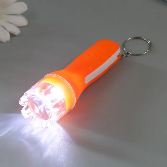 Фонарик брелок для ключей на кольце &laquo;Галочки&raquo;, светит, LR41&times;3 шт., 2.6&times;2.6&times;9.5 см, МИКС