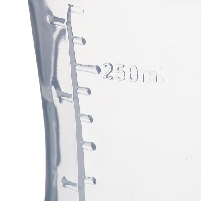 Бутылочка для кормления, классическое горло, приталенная, 250 мл., от 3 мес., цвет красный Бутылочка для кормления, классическое горло, приталенная, 250 мл., от 3 мес., цвет красный