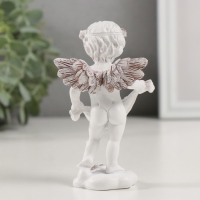 Сувенир полистоун "Ангелочек с лепестками роз" кофейный венок 6,5х4х10,5 см Сувенир полистоун "Ангелочек с лепестками роз" кофейный венок 6,5х4х10,5 см