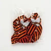 Набор из акриловых значков с лентой 10 шт "Голубь мира"