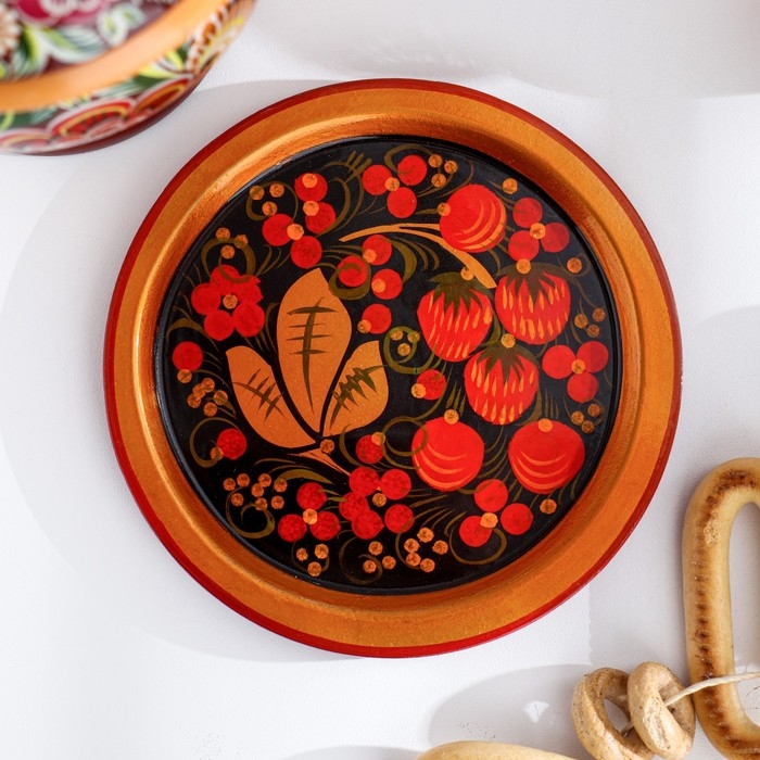 Набор для специй на подставке &laquo;Земляничка&raquo;, 15&times;15&times;6 см, дерево, хохлома