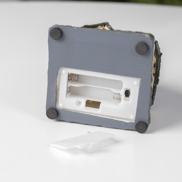 Светодиодная фигура &laquo;Рождественский дом&raquo; 9 &times; 10 &times; 9 см, полистоун, батарейки АААх2 (не в комплекте), свечение тёплое белое