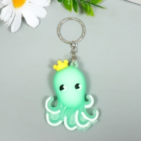 Брелок резина "Осьминожка в короне" МИКС 5х3,5 см