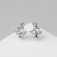 Клипсы &laquo;Балерина&raquo;, цвет белый в серебре