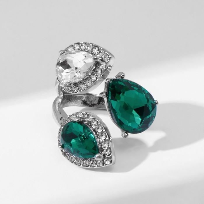 Кольцо «Драгоценность» капля трио, цвет бело-изумрудный в серебре, безразмерное Кольцо «Драгоценность» капля трио, цвет бело-изумрудный в серебре, безразмерное