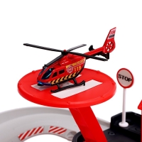 Парковка &laquo;Пожарная станция&raquo;, с металлическими машинкой и вертолётом