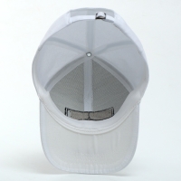 Кепка детская для мальчика для девочки OVRHT, цвет белый, р-р 52-54, 5-7 лет Кепка детская для мальчика для девочки OVRHT, цвет белый, р-р 52-54, 5-7 лет