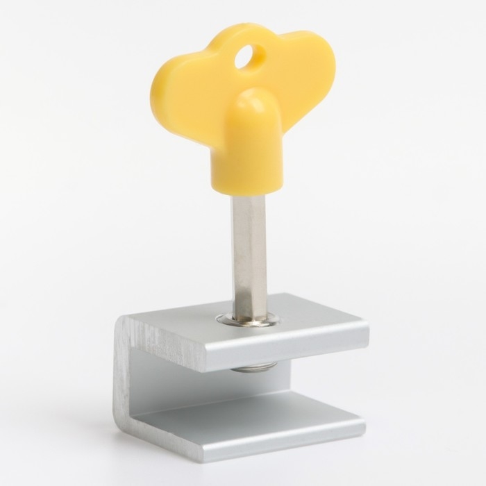 Блокиратор для окон и раздвижных дверей &laquo;Ключик&raquo;, под профиль 10 мм, цвет желтый, Крошка Я