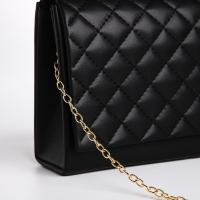 Сумка-клатч на магните, цвет чёрный