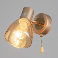 Бра "Джуди" 1х60Вт Е14 Золото 21х10х19см Бра "Джуди" 1х60Вт Е14 Золото 21х10х19см