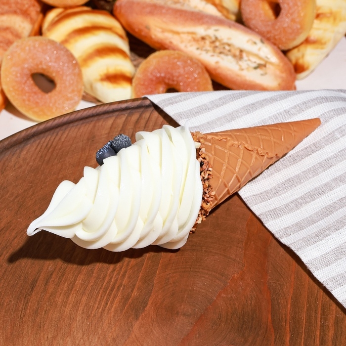 Муляж "Мороженое рожок" 18х6х6см