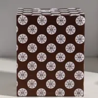 Подсвечник полистоун "Африканка в чёрном платье с цветами" с золотом d=4,5 см 11х13х16 см