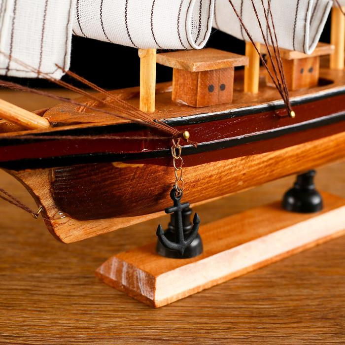 Корабль сувенирный средний Корабль сувенирный средний "Вормс",