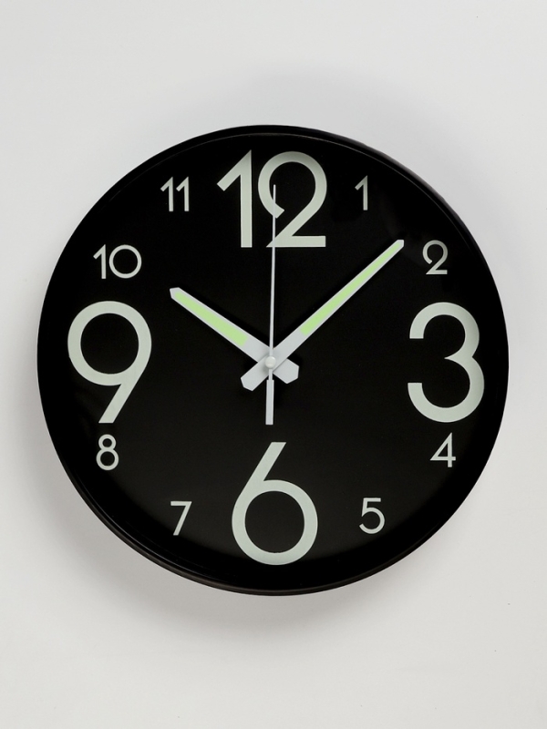 Часы настенные интерьерные &laquo;Классика&raquo;, плавный ход, светящиеся, d-25 см