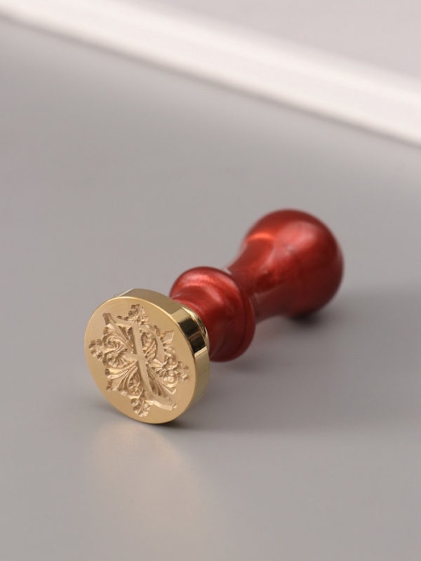 Печать для сургуча с пластиковой ручкой "Буква F на вензеле" 2,5х2,5х6,3 см